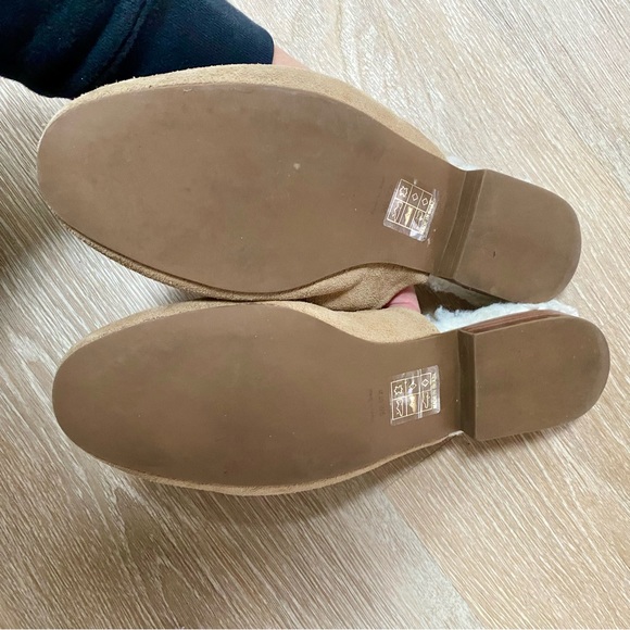 Jack Rogers Delaney suede beige tan faux fur lined Mules 9 - Picture 4 of 10